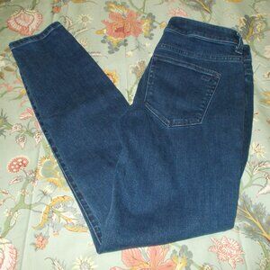 Vineyard Vines Skinny Jeans Dark Wash Size 2 FINAL